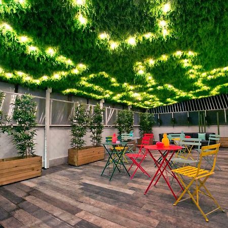La Terrazza Di Giulia Hotel ลิโด ดิ ออสเตีย ภายนอก รูปภาพ