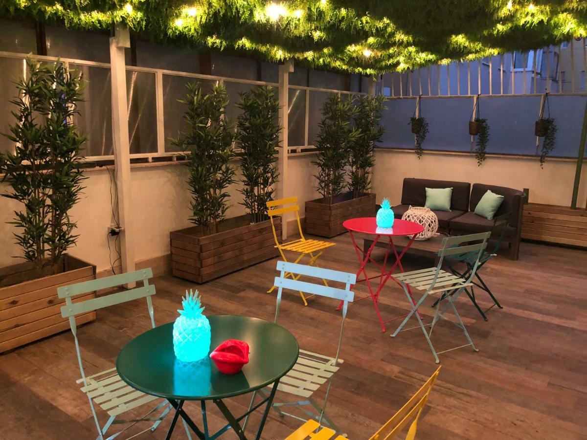 La Terrazza Di Giulia Hotel ลิโด ดิ ออสเตีย ภายนอก รูปภาพ